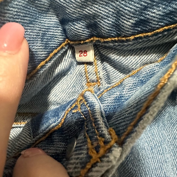 LEVI'S Denim Cut Off Button Front Mini Skirt Sz 27 - Picture 6 of 6